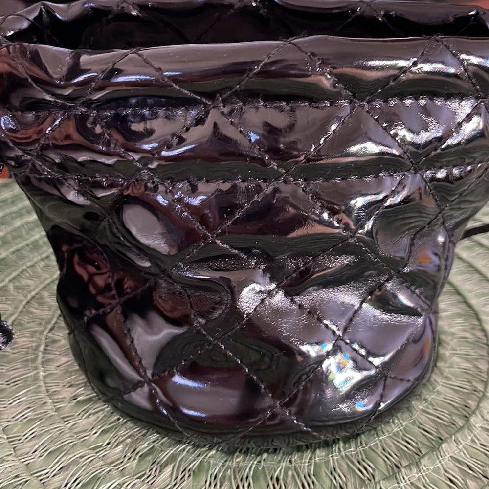 Guess Draw String Pouch - image 4